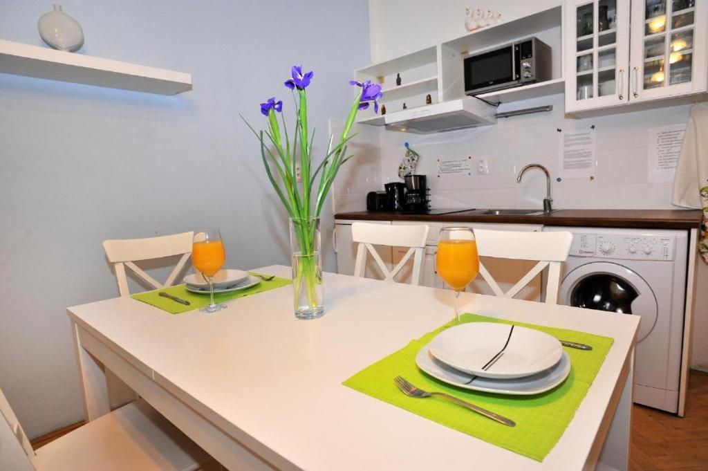 Condo In Vinohrady ปราก ภายนอก รูปภาพ